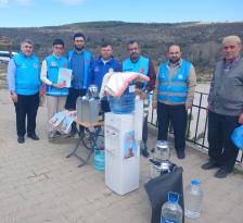 AKDAĞMADENİ’NDE SINAV MERKEZİNE İKRAM DURAĞI KURULDU