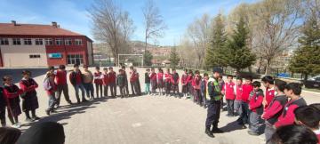 ÖĞRENCİLERE UYGULAMALI TRAFİK EĞİTİMİ