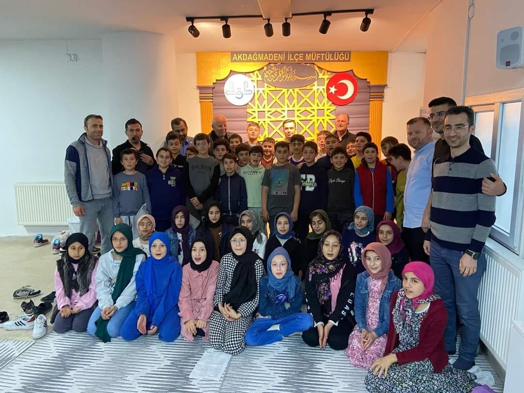 İFTAR YAPTILAR SERTİFİKA ALDILAR