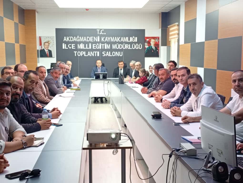 KURUM MÜDÜRLERİNE YÖNELİK BİLGİLENDİRME TOPLANTISI