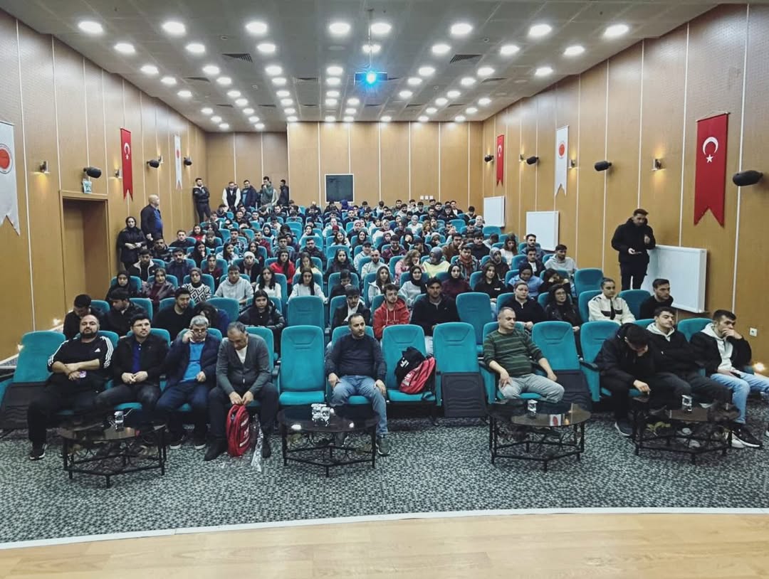 AKDAĞMADENİ MYO’DA AFET FARKINDALIK EĞİTİMİ