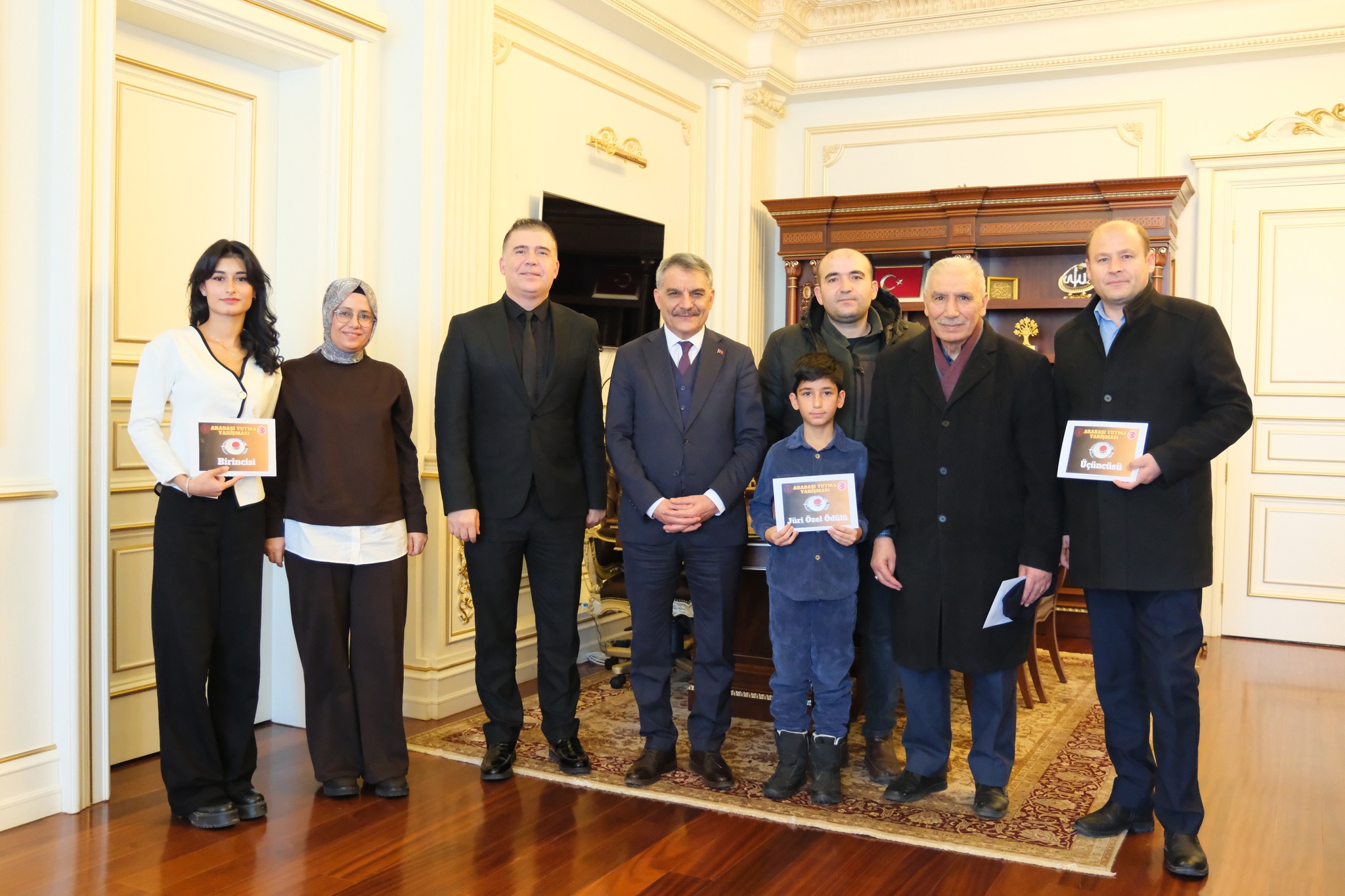 ARABAŞI YUTTULAR, ÖDÜLLERİNİ ALDILAR