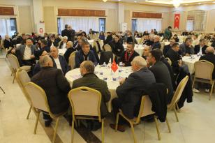 İSTANBULDAKİ AKDAĞMADENİLİLER 6. ARABAŞI PROGRAMINDA BULUŞTU