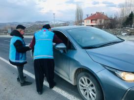 AKDAĞMADENİ’NDE YOLCULARA “İFTARA 5 KALA” SÜRPRİZİ