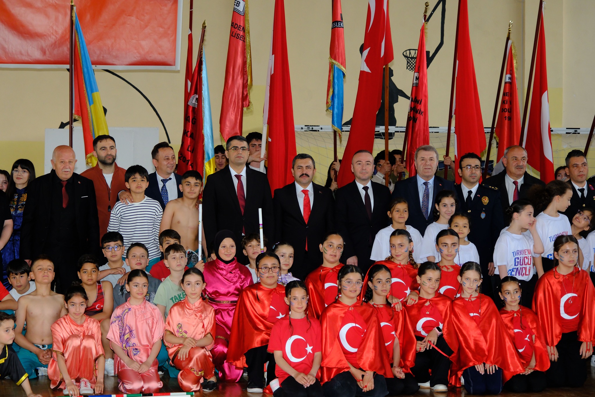 AKDAĞMADENİ’NDE 19 MAYIS COŞKUYLA ANILDI!